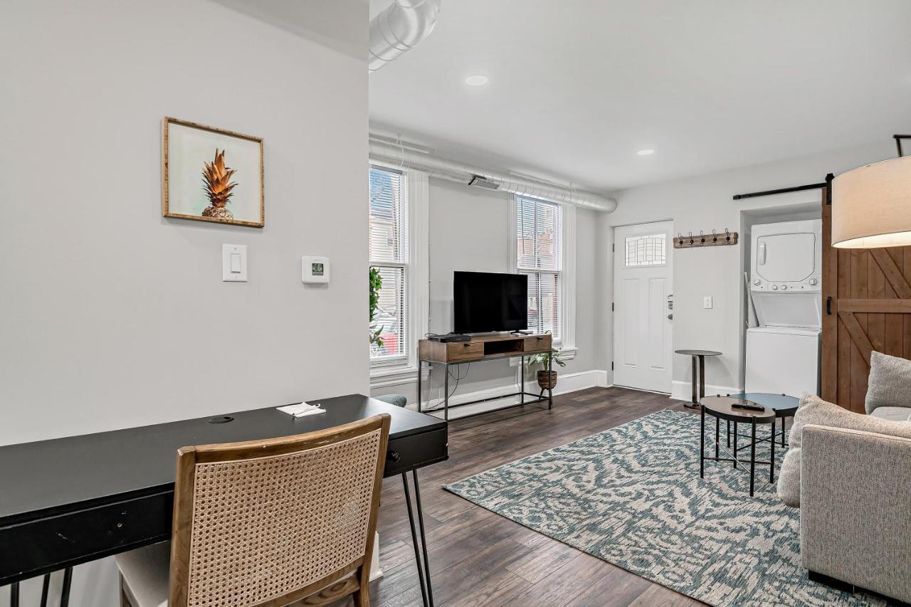 Fashionable 2Br In Downtown Location W Work Area Leilighet Harrisburg Eksteriør bilde